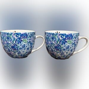 Like New Lily Pulitzer Ceramic Mugs set of 2